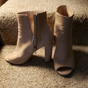 Steve madden heeled booties